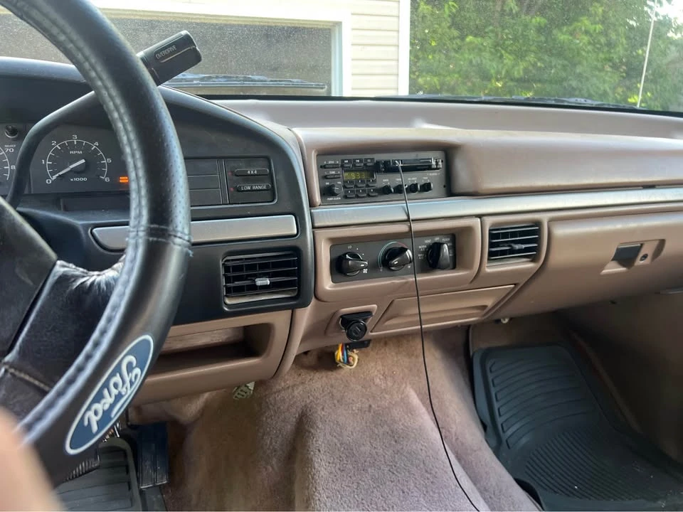 1993 Ford Bronco 5th Gen - Image 8 of 10
