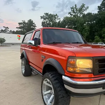 1993 Ford Bronco Black Diamond Sport Utility 4D