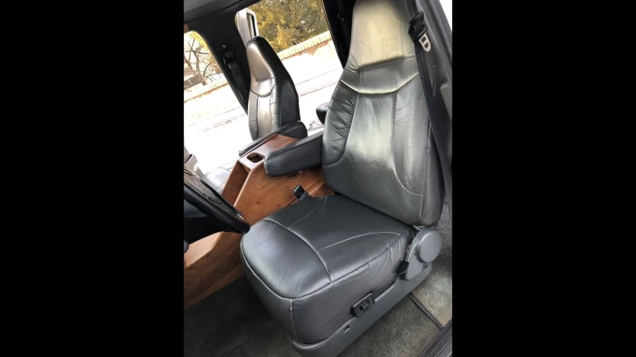 1993 Ford Bronco 5th Gen - Image 5 of 12
