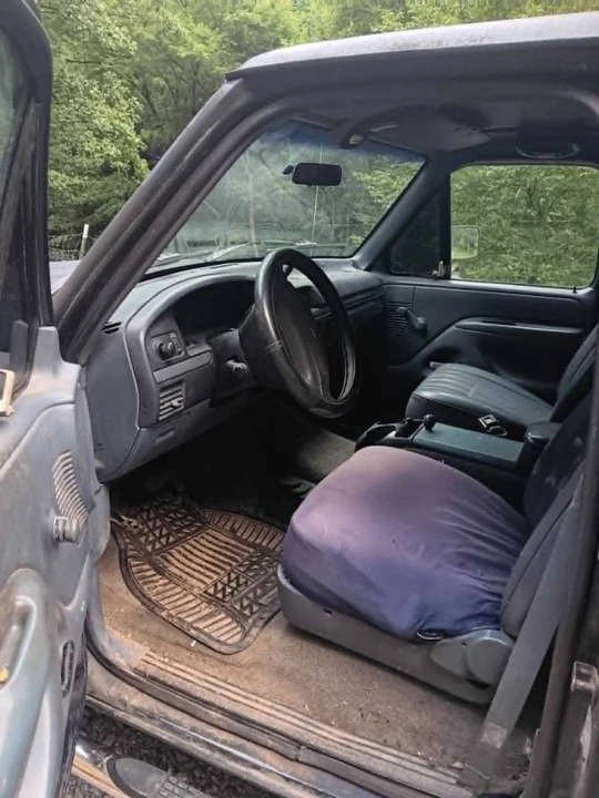 1993 Ford Bronco 5th Gen - Image 9 of 11