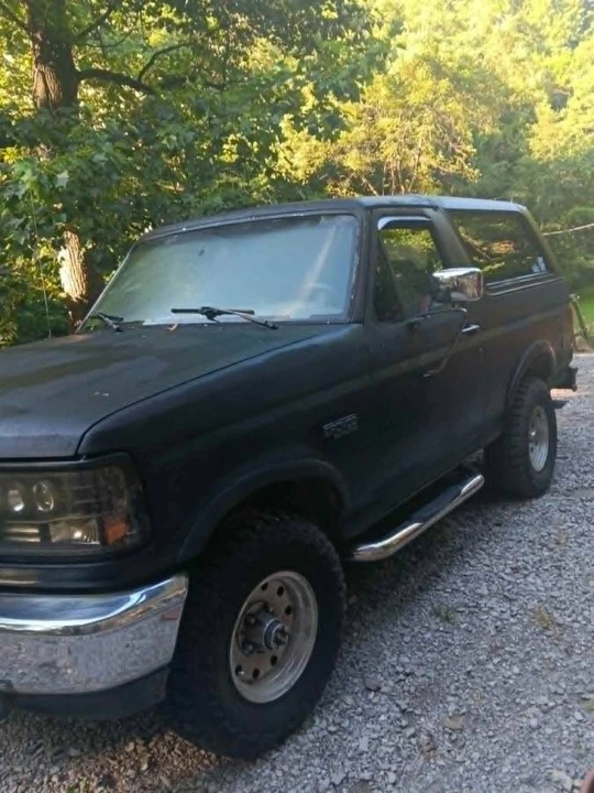 1993 Ford Bronco 5th Gen - Image 5 of 11