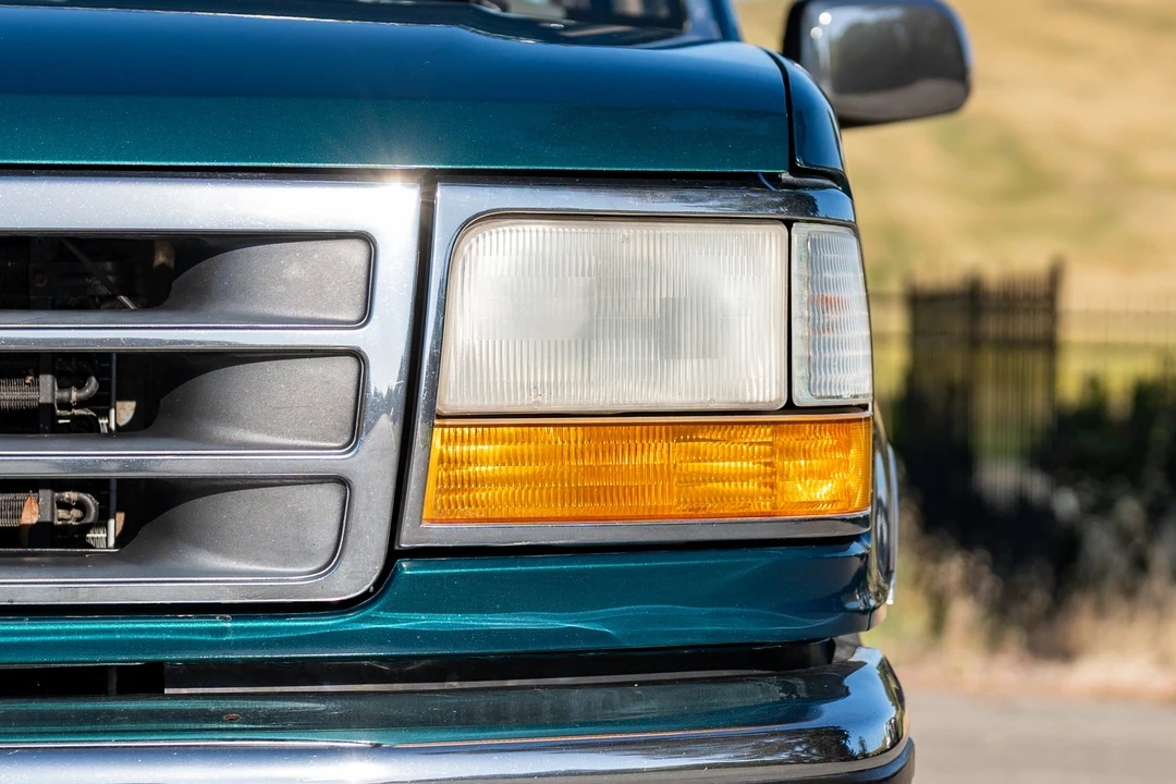 1993 Ford Bronco 5th Gen - Image 11 of 31