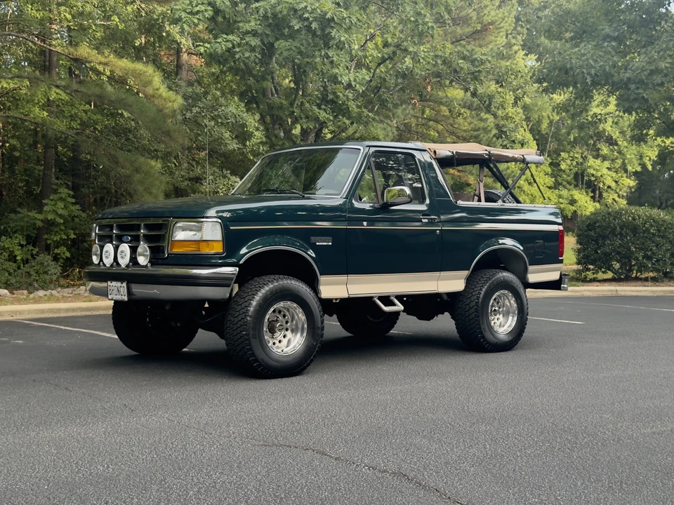 1993 Ford Bronco 5th Gen - Image 3 of 31