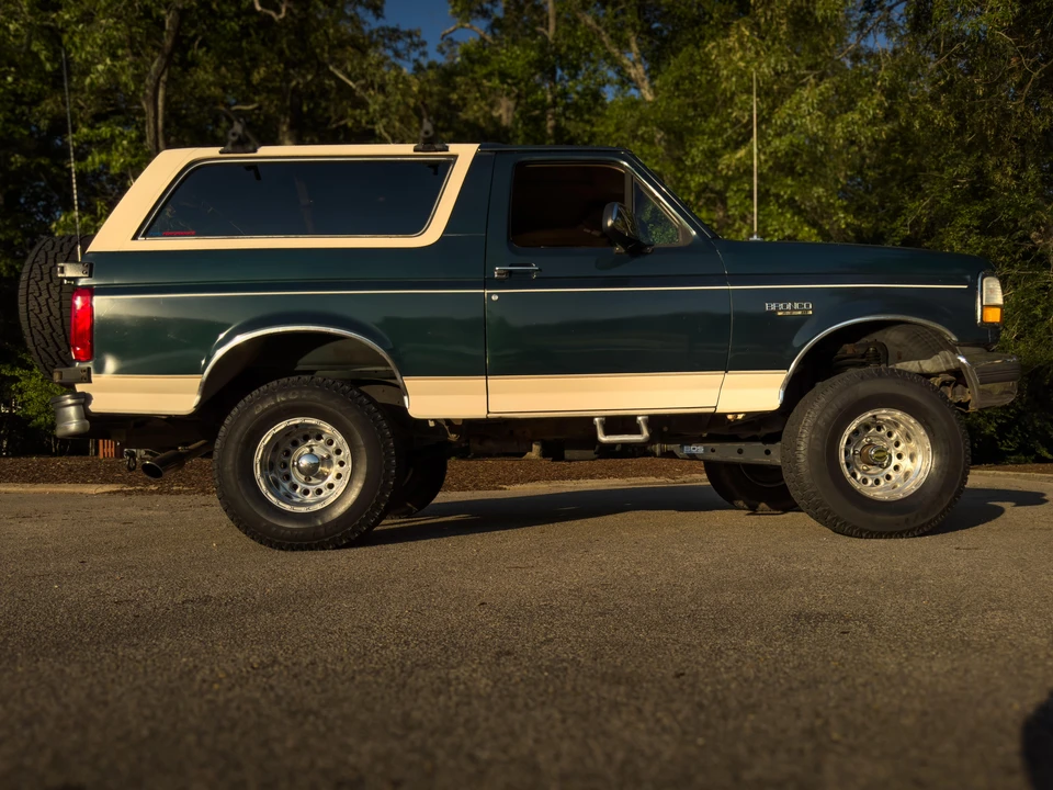 1993 Ford Bronco 5th Gen - Image 10 of 31