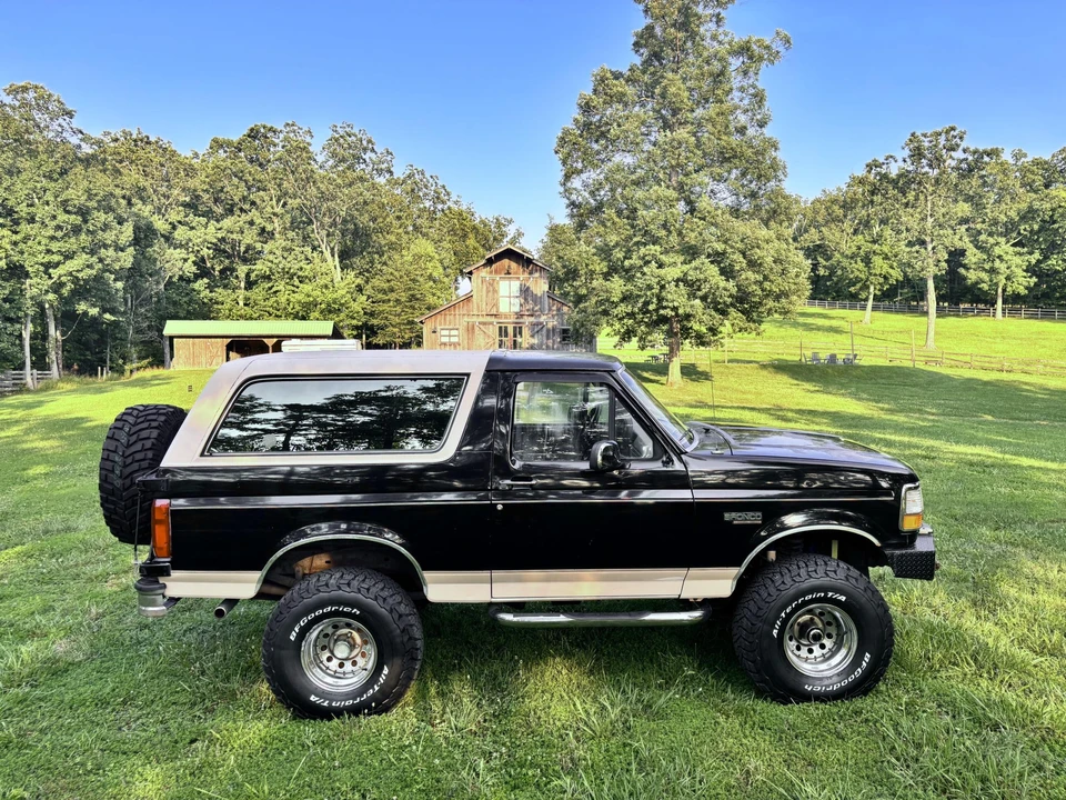 1993 Ford Bronco 5th Gen - Image 29 of 31