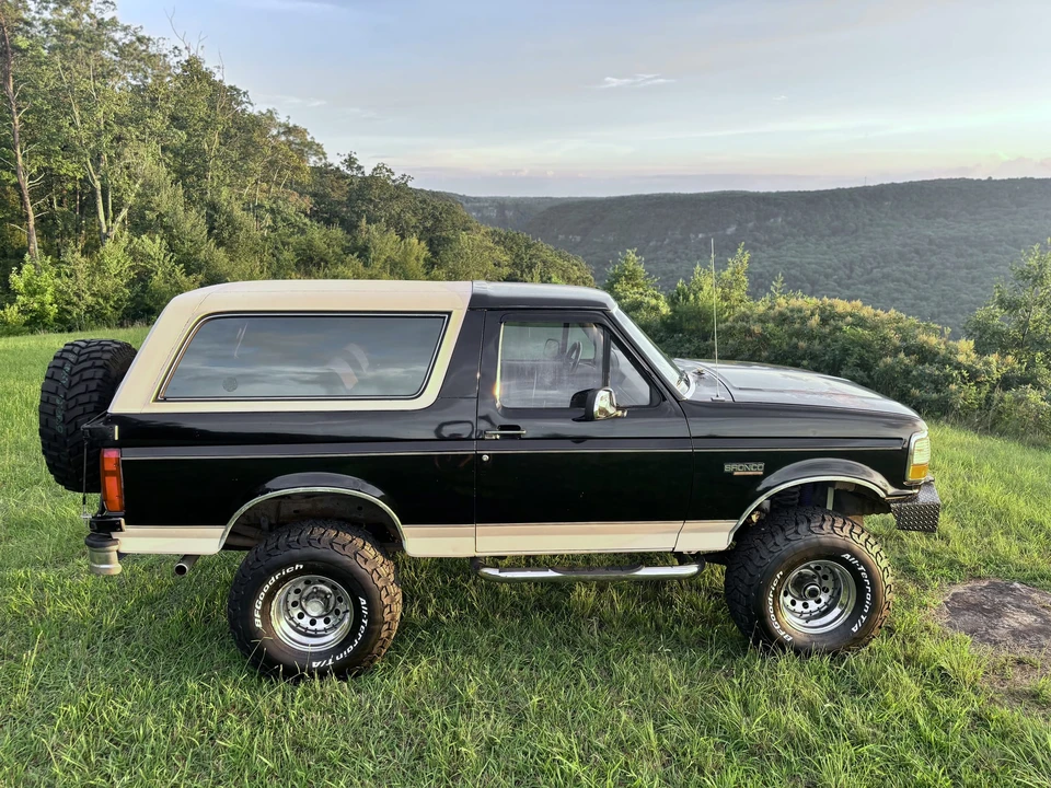 1993 Ford Bronco 5th Gen - Image 31 of 31