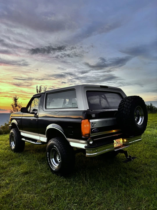 1993 Ford Bronco 5th Gen - Image 13 of 31