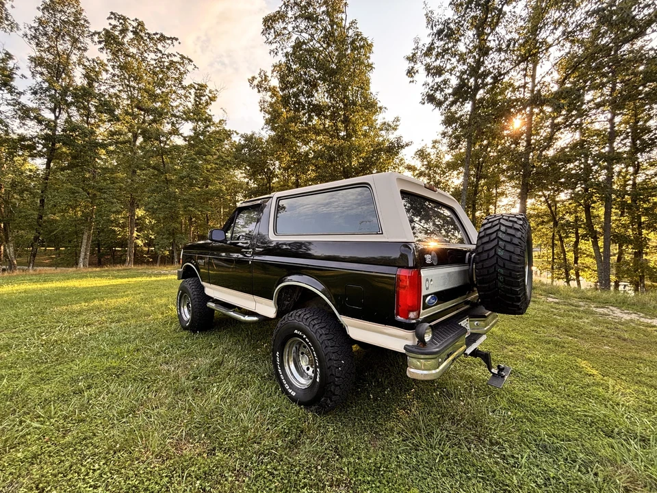 1993 Ford Bronco 5th Gen - Image 11 of 31