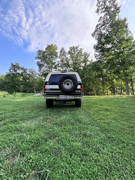 1993 Ford Bronco 5th Gen - Image 16 of 31