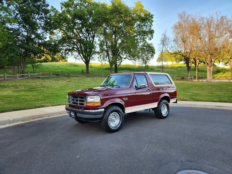 1993 Ford Bronco 5th Gen - Image 4 of 31
