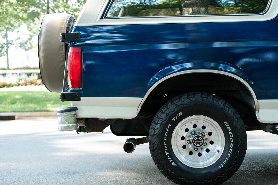 1993 Ford Bronco 5th Gen - Image 17 of 31