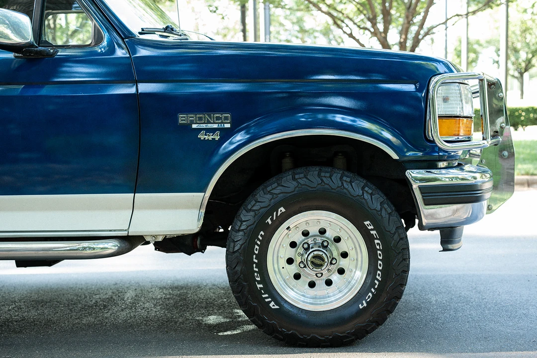 1993 Ford Bronco 5th Gen - Image 15 of 31