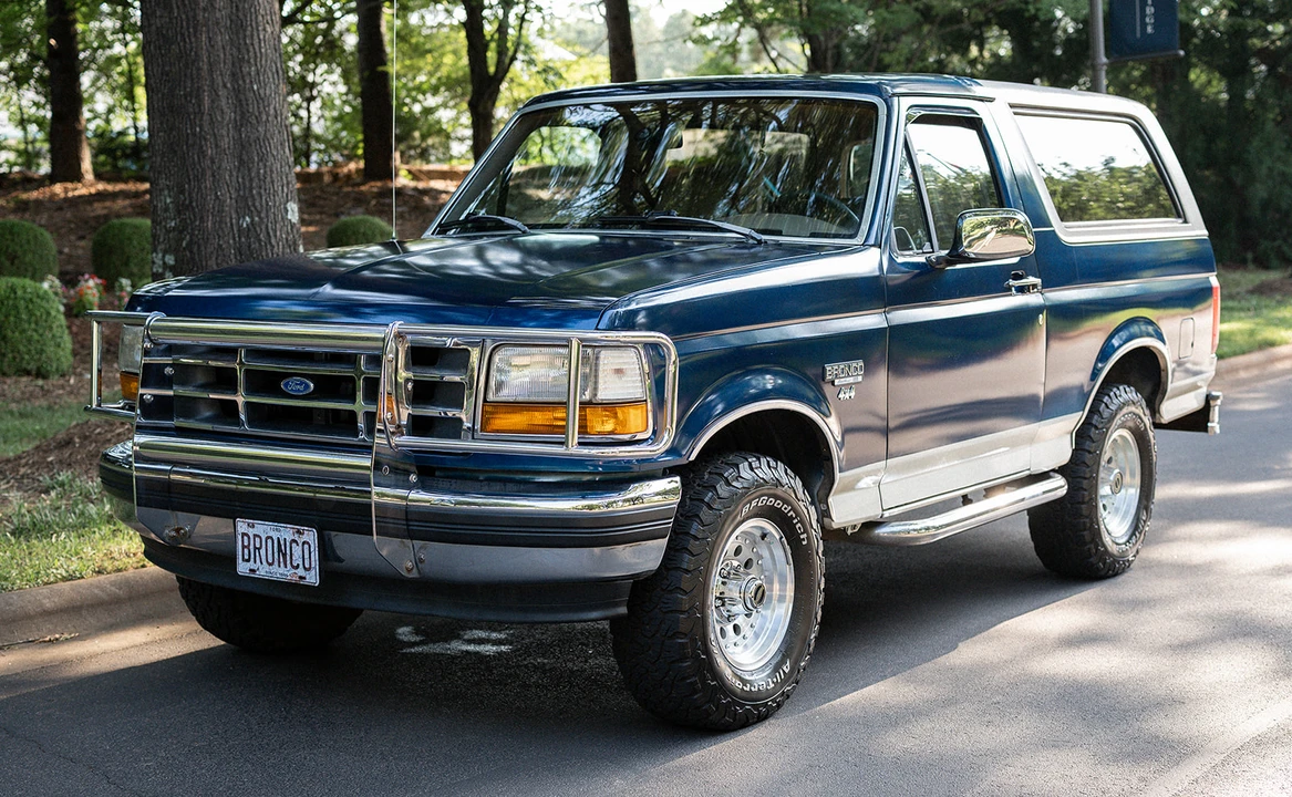 1993 Ford Bronco 5th Gen - Image 2 of 31