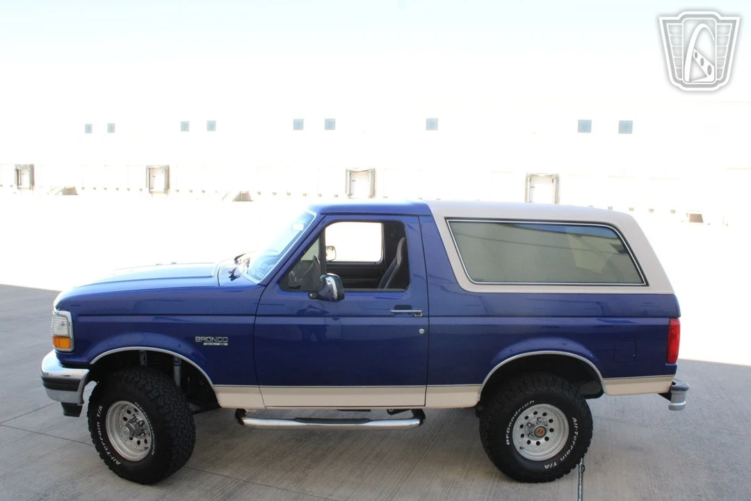 1993 Ford Bronco 5th Gen - Image 3 of 21