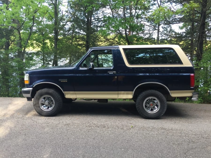 1993 Ford Bronco 5th Gen - Image 2 of 12