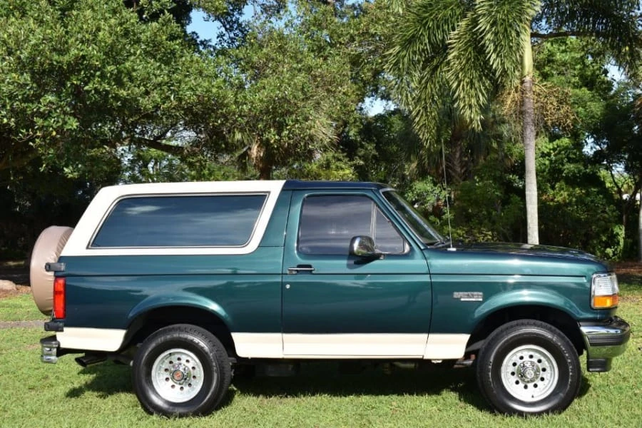1993 Ford Bronco 5th Gen - Image 2 of 16