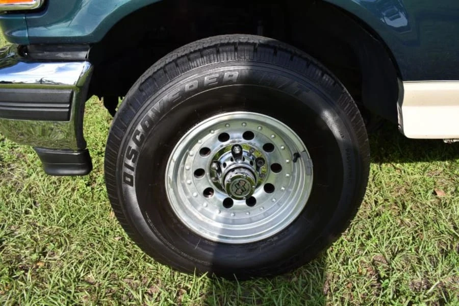 1993 Ford Bronco 5th Gen - Image 8 of 16