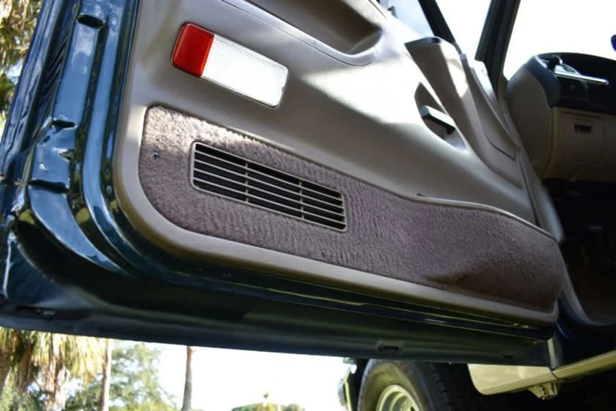 1993 Ford Bronco 5th Gen - Image 5 of 12