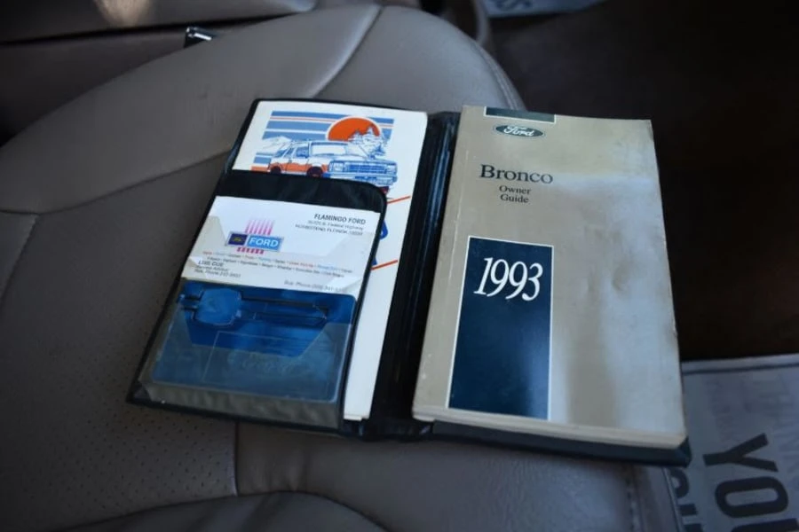 1993 Ford Bronco 5th Gen - Image 10 of 12