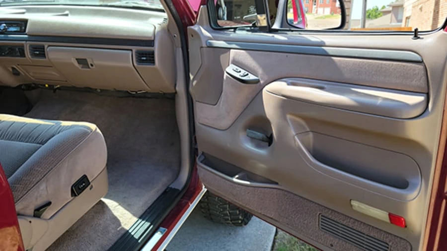 1993 Ford Bronco 5th Gen - Image 9 of 12
