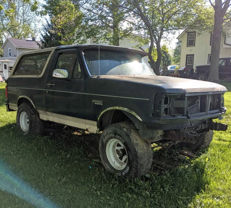 1993 Ford Bronco 5th Gen - Image 3 of 10