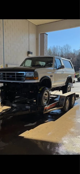 1993 Ford Bronco 5th Gen - Image 2 of 8