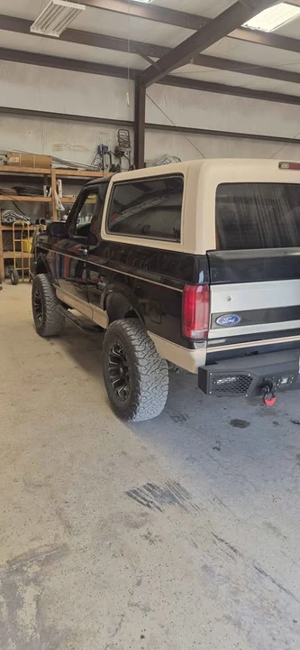 1993 Ford Bronco 5th Gen - Image 4 of 15