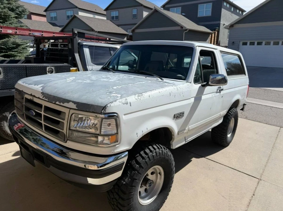 1993 Ford Bronco 5th Gen - Image 2 of 13