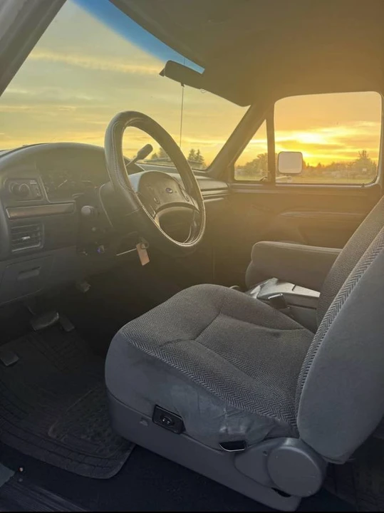 1993 Ford Bronco 5th Gen - Image 12 of 13