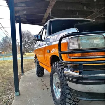 1993 Ford Bronco XLT 4X4