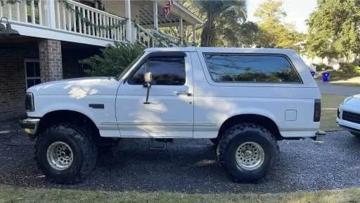 1993 Ford Bronco 5th Gen - Image 9 of 9