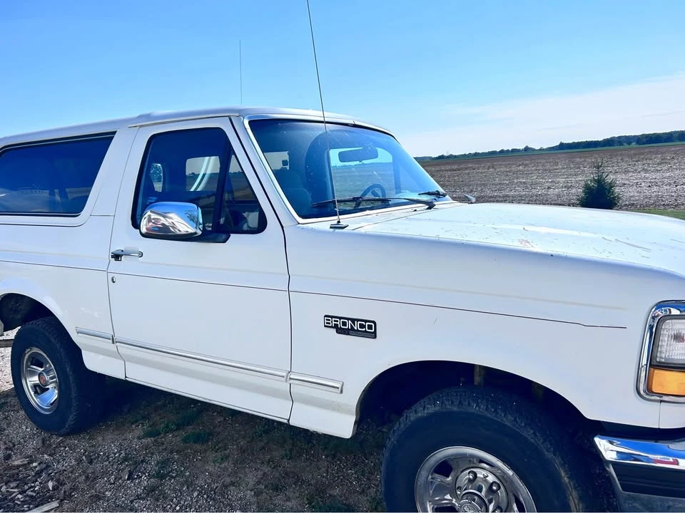 1993 Ford Bronco 5th Gen - Image 2 of 5