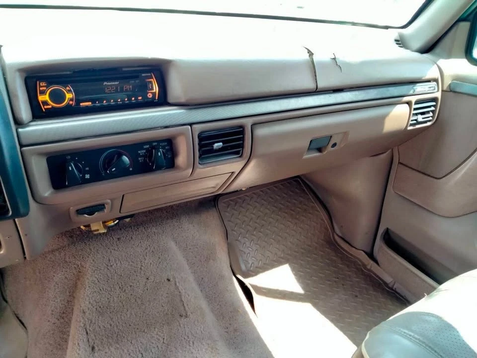 1993 Ford Bronco 5th Gen - Image 16 of 20