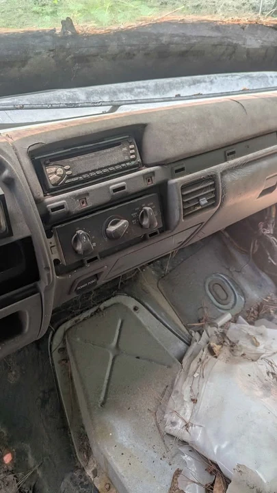 1993 Ford Bronco 5th Gen - Image 4 of 10