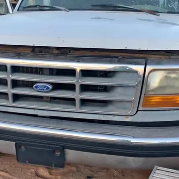 1993 Ford Bronco Sport Utility 2D