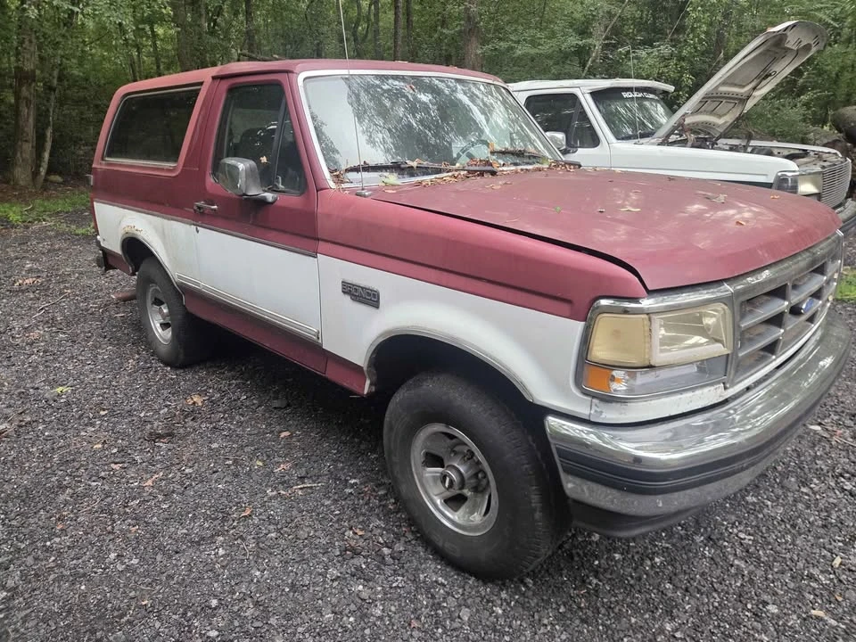 1993 Ford Bronco 5th Gen - Image 3 of 19