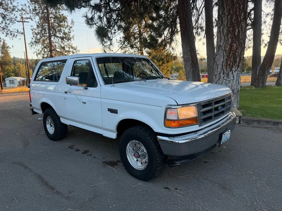 1993 Ford Bronco 5th Gen - Image 5 of 19