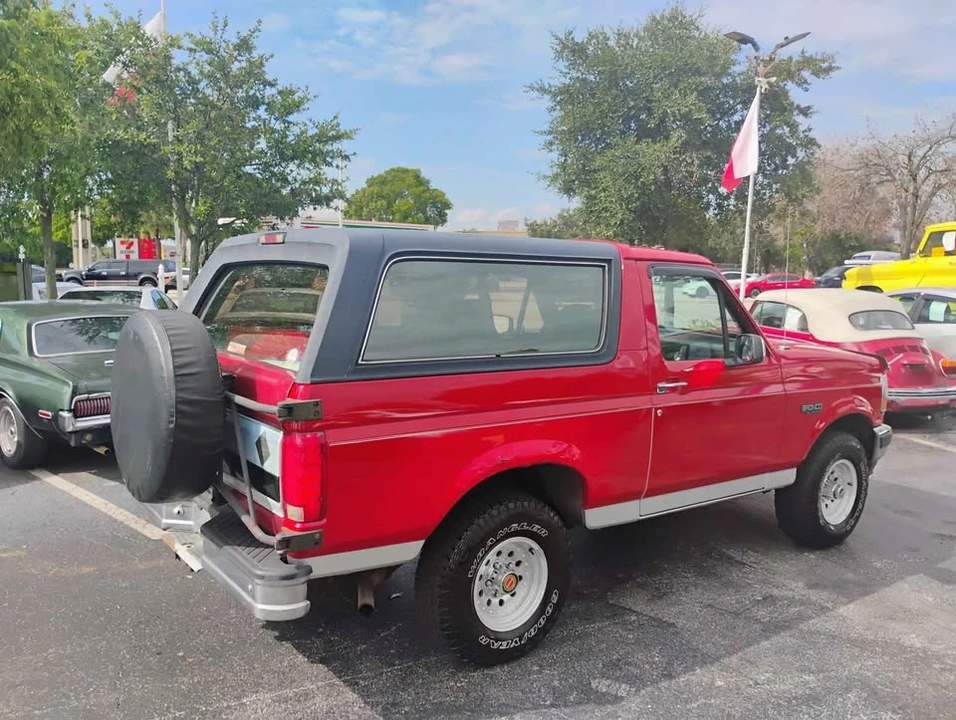1993 Ford Bronco 5th Gen - Image 5 of 16