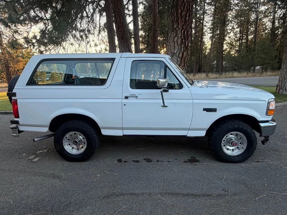 1993 Ford Bronco 5th Gen - Image 4 of 19