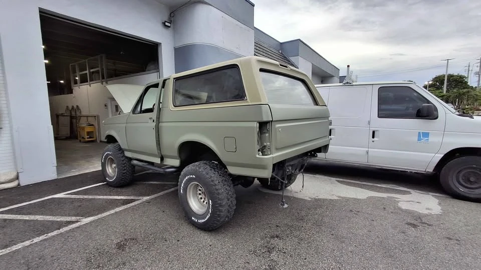 1993 Ford Bronco 5th Gen - Image 11 of 11