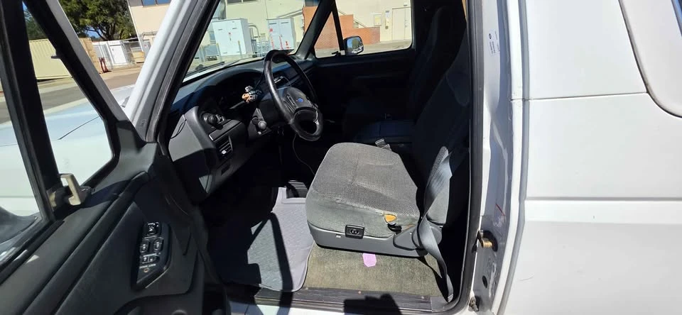 1993 Ford Bronco 5th Gen - Image 11 of 20
