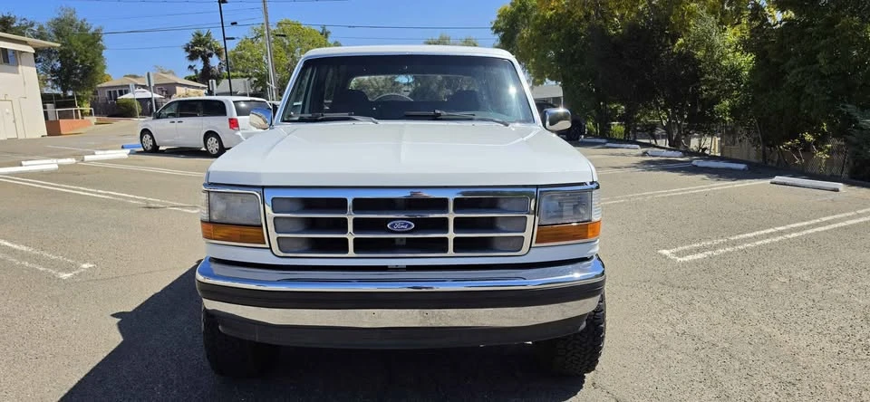 1993 Ford Bronco 5th Gen - Image 3 of 20