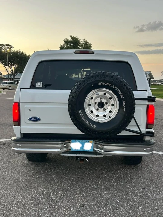 1993 Ford Bronco 5th Gen - Image 4 of 9
