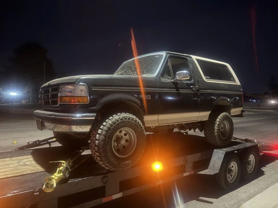 1993 Ford Bronco 5th Gen - Image 4 of 13