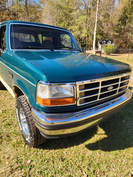 1993 Ford Bronco 5th Gen - Image 2 of 10