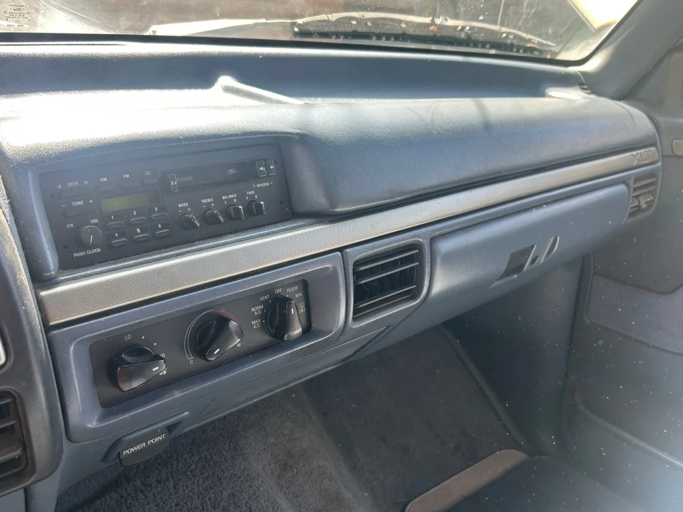 1993 Ford Bronco 5th Gen - Image 14 of 21