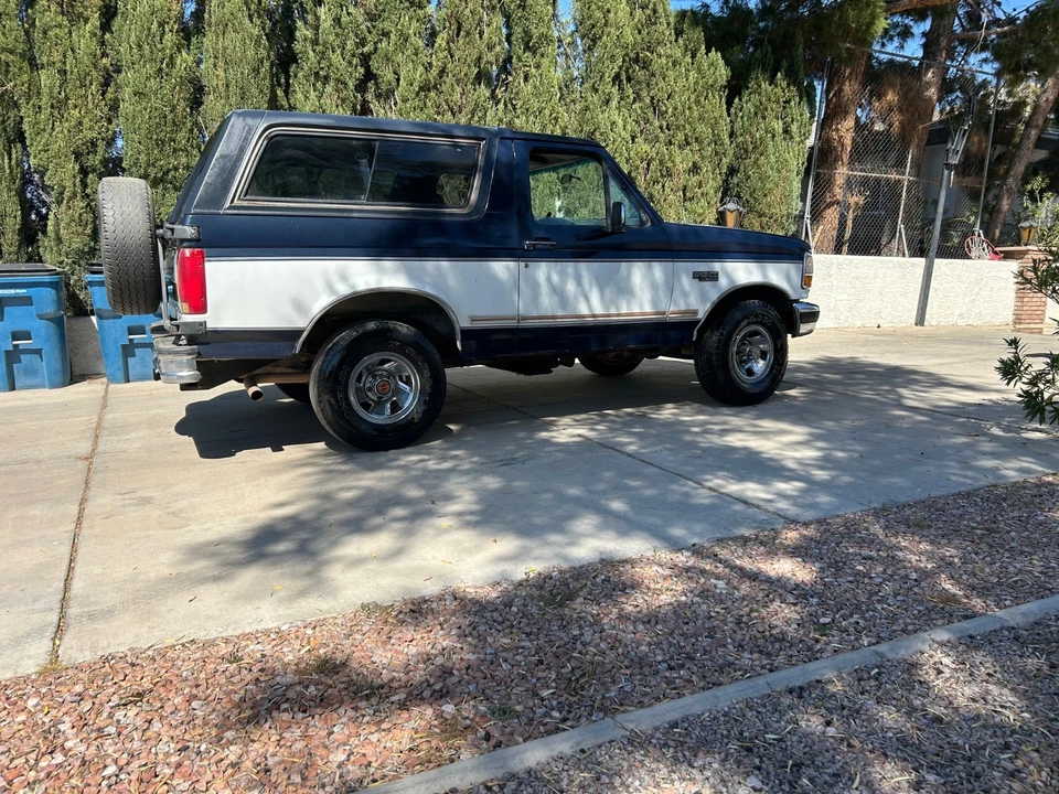 1993 Ford Bronco 5th Gen - Image 5 of 21