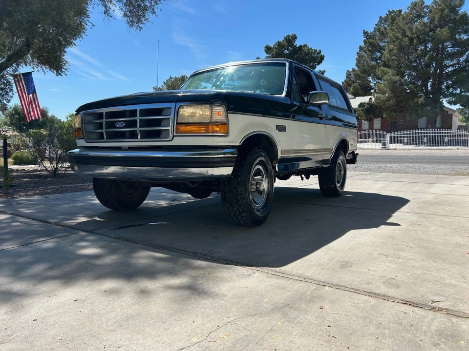 1993 Ford Bronco 5th Gen - Image 7 of 21