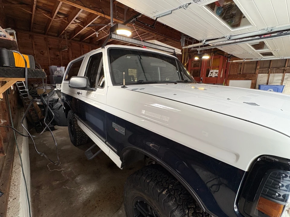 1993 Ford Bronco 5th Gen - Image 5 of 21