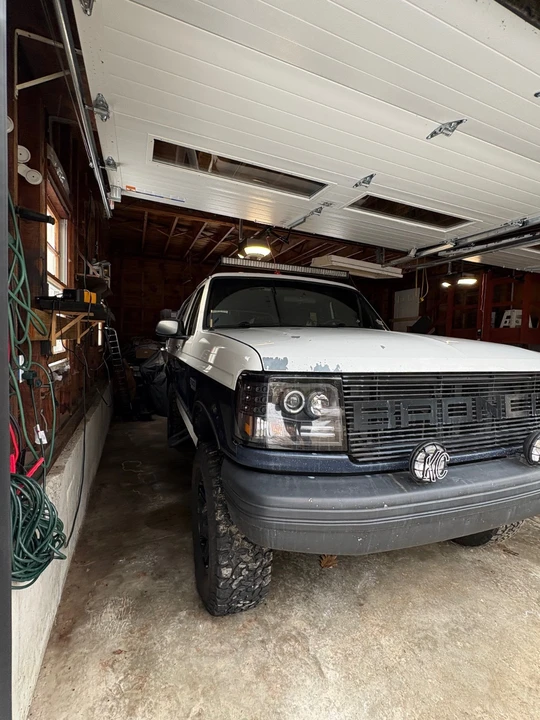 1993 Ford Bronco 5th Gen - Image 6 of 21